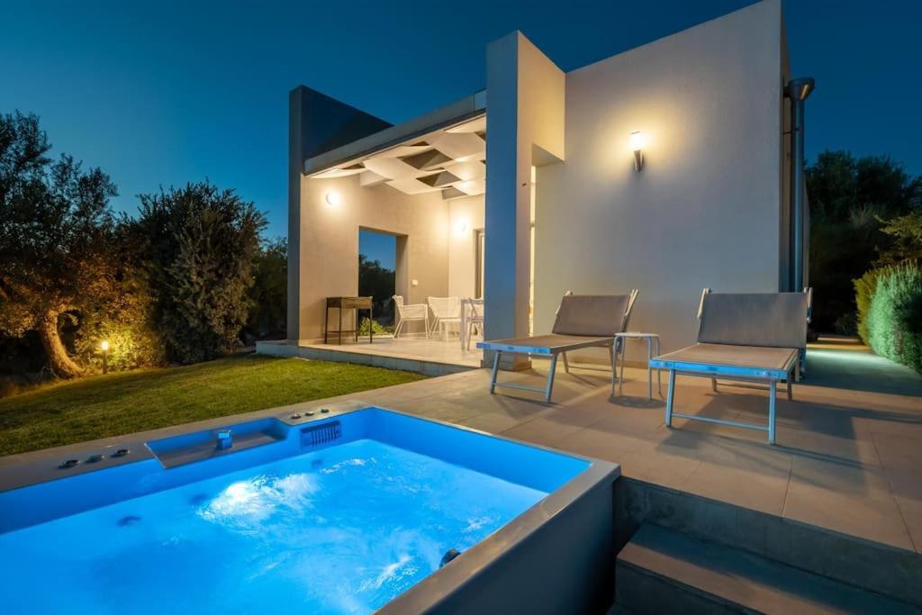 Villa Pettegola Tenuta Il Cavaliere Di Italia Noto- Vista Mare Mini Piscina Idromassaggio Экстерьер фото